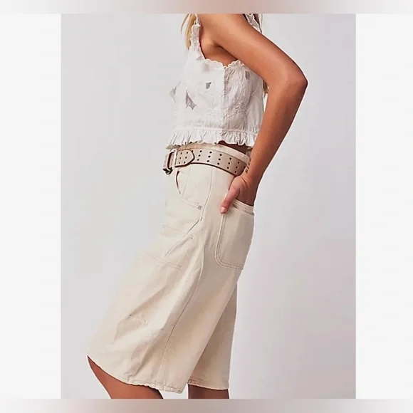 NWT Free People We The Free Extreme Measures Barrel Shorts - white - 27, 28, 33 - Picture 3 of 11